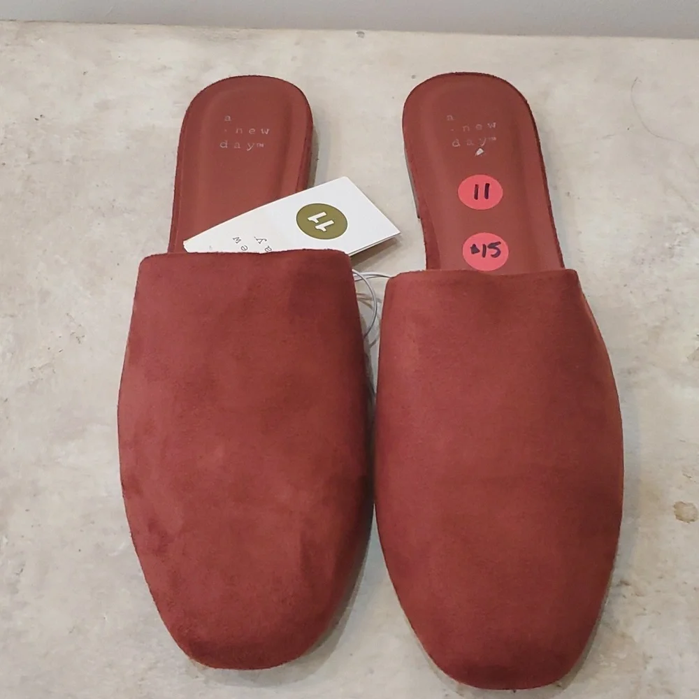 "a new day" Shoes - Picture 1 of 4